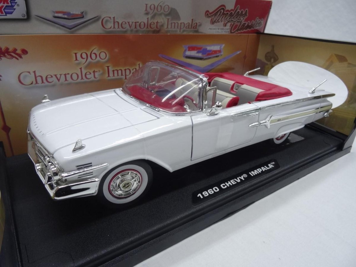 Chevrolet impala 1 18