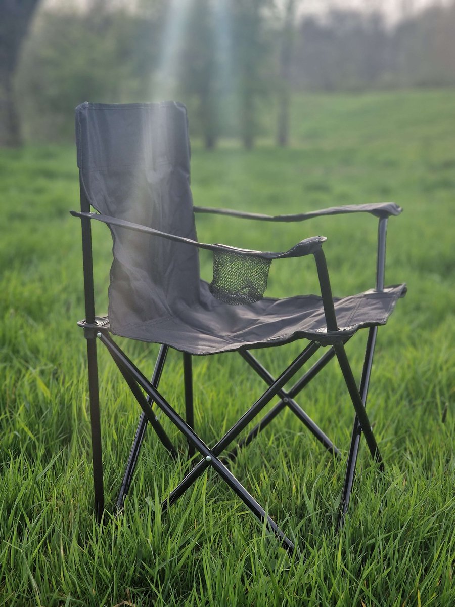 Campingstoel - Haldbakken - Stoel - Zwart - Picknick stoel - Inklapbaar - Festival stoel - Bekerhouder - Opbergtas - Natuur - Draagband
