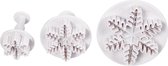 Uitsteekvormen met stempel. sneeuwvlok. d 3.2+4.8+6.5 cm. wit. 3 stuk/ 1 doos