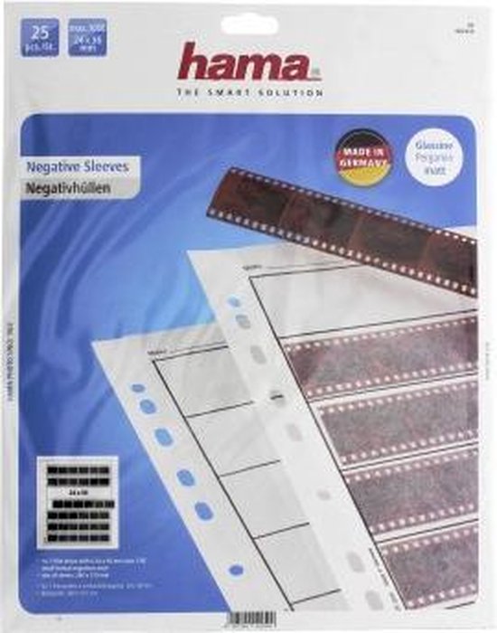 Verpakking van 25 Hama negatievenhoezen voor 24x36 mm negatieven, gemaakt in Duitsland.