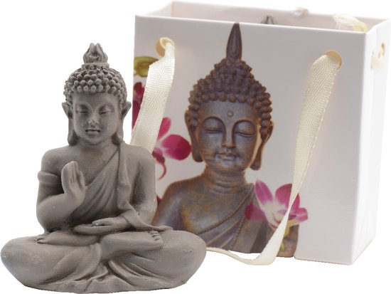 Decoris Boeddha beeldje in cadeautas - kunststeen - grijs - H5,5 cm