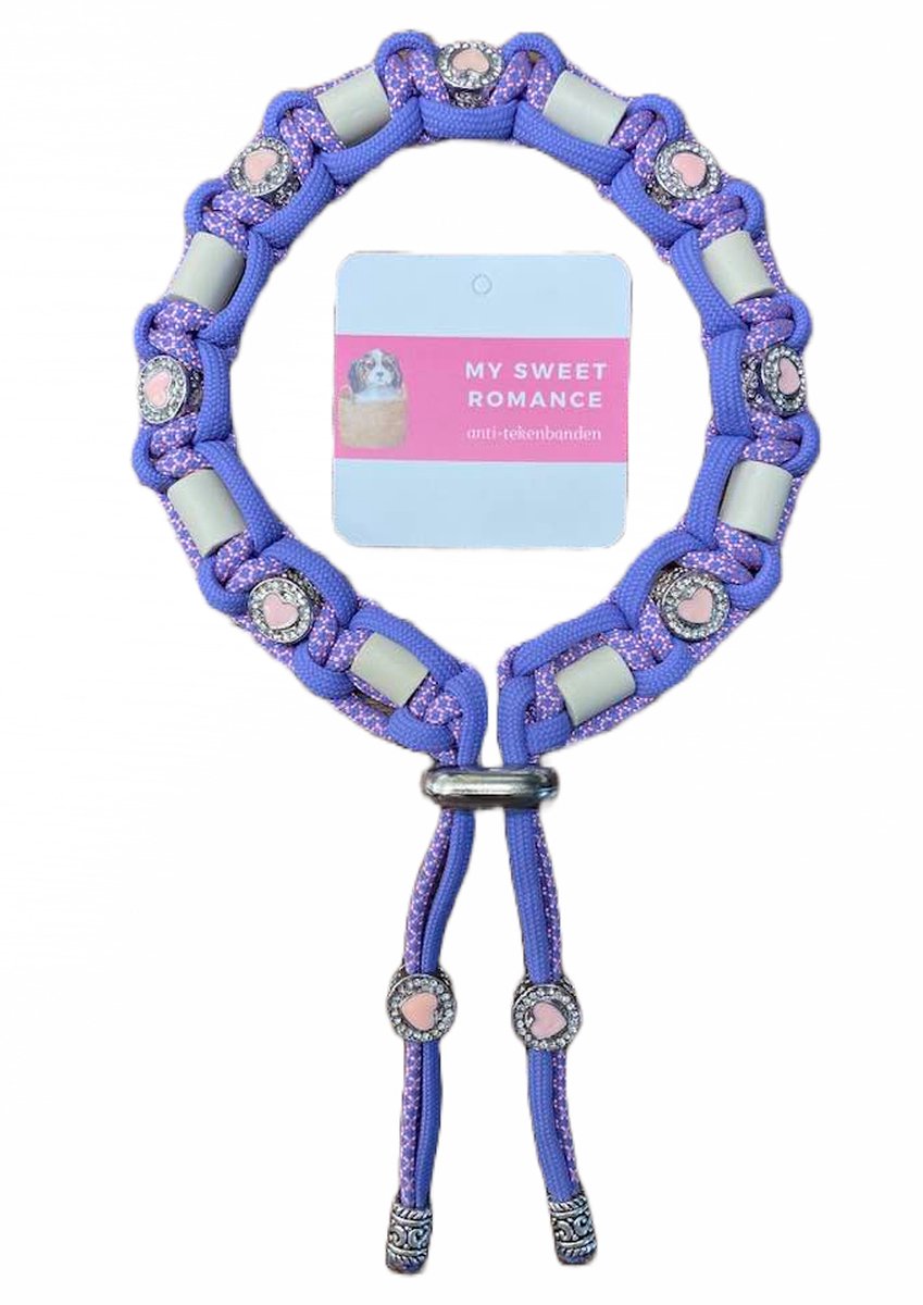 Anti-tekenband hond - Provence - lengte 30 cm - nekomvang vanaf 29 tot en met 34 cm - originele EM-X kralen lichtgrijs - maat M - lavendel/roze - met metalen roze hartjes met glittersteentjes - op=op