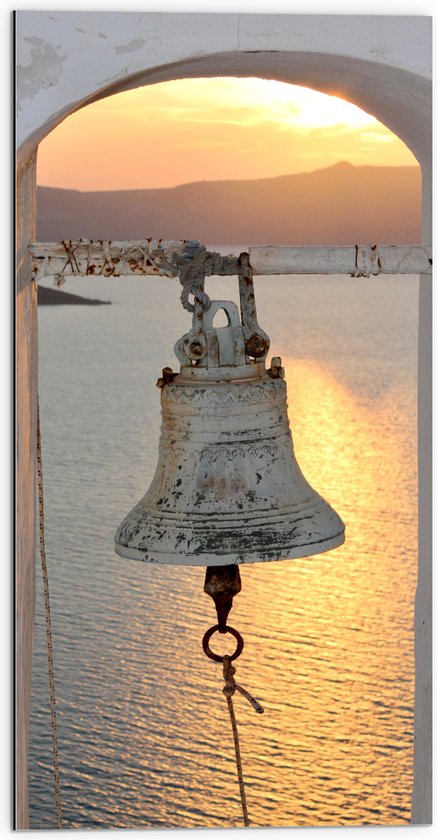 Dibond - Witte Bel met Uitzicht op Zee in Santorini, Griekenland - 50x100 cm Foto op Aluminium (Met Ophangsysteem)