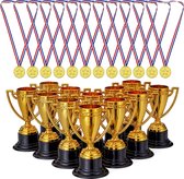 Lot de 24 trophées et médailles pour les anniversaires Enfants, les sports scolaires, les tournois et les Jeux - Cadeaux, friandises
