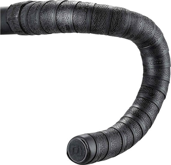 Zwart stuurlint met reliëf textuur voor extra grip. Het stuurlint is rond een racefietsstuur gewikkeld.