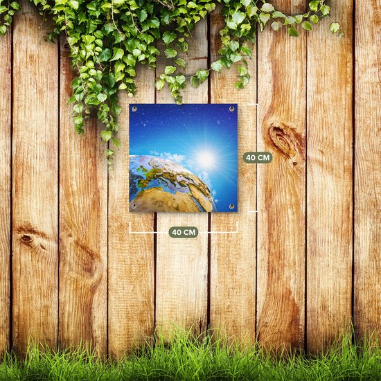 Gards Tuinposter Aarde vanuit de Ruimte op Europa - 40x40 cm - Tuindoek - Tuindecoratie - Wanddecoratie buiten - Tuinschilderij