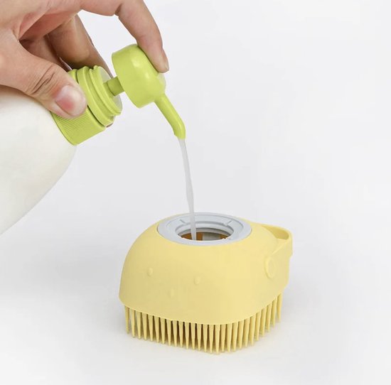 Babycure Siliconen Haarborstel - Yellow Brush - Shampoo massage borstel - Leuk om kado te geven! van Babycure — afbeelding 2