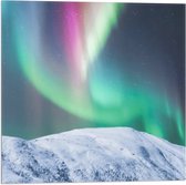 Vlag - Noorderlicht met Paarse Details boven Grote Sneeuwberg - 50x50 cm Foto op Polyester Vlag