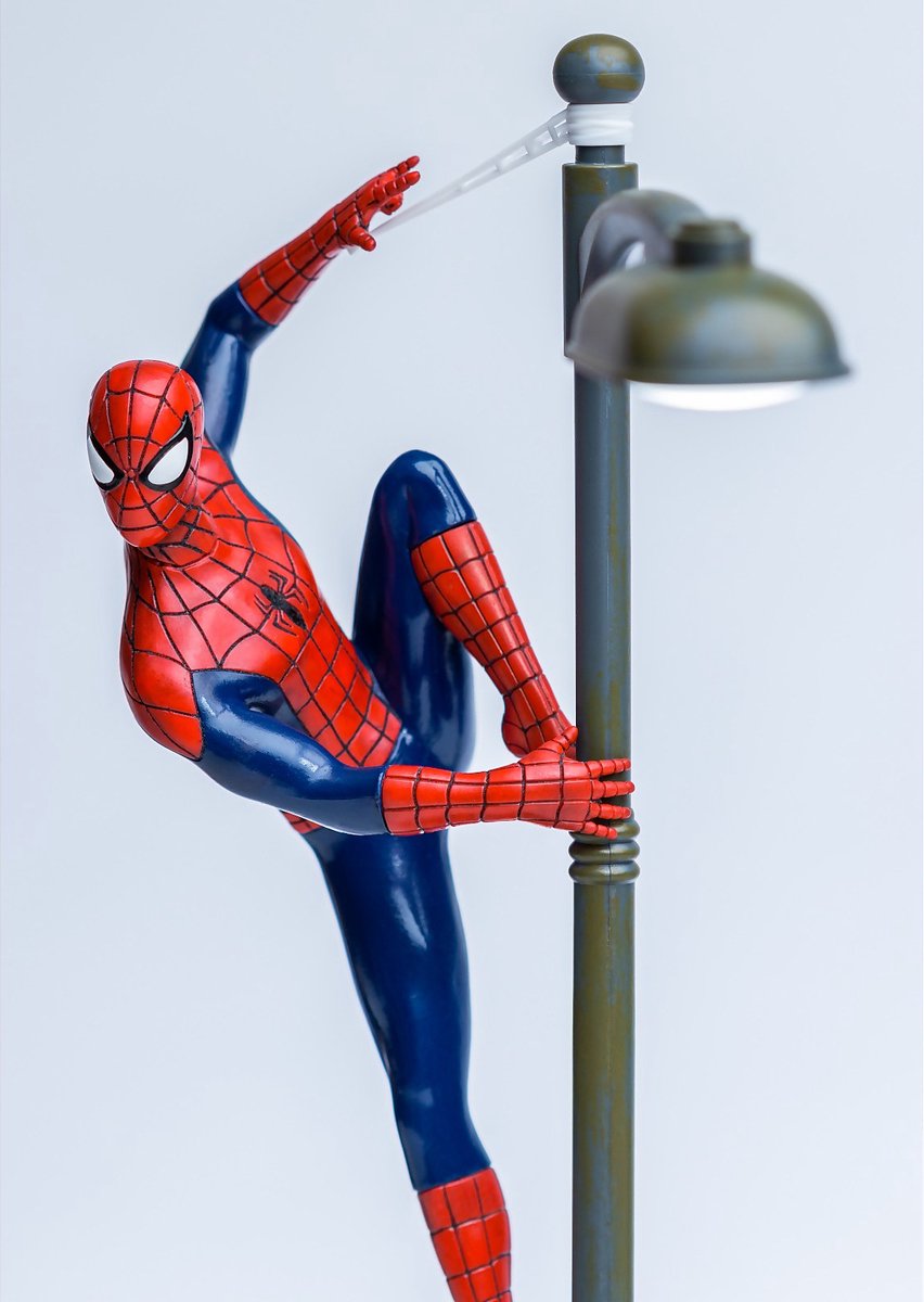 Livre lumineux spiderman marvel - Lux et Déco, Lampes led à poser