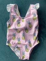 Baby zwempak maat 68/74een schattig roze badpakje met ananas print witte volant en strik op rug