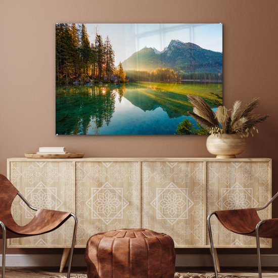 Peinture sur verre - Feuille acrylique - Lac - Water - Vert - Montagnes - Arbre - Décoration murale - Peinture sur verre - Verre acrylique - Photo sur verre - 120x80 cm - Peinture sur verre nature - Décoration murale