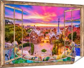 Gards Tuinposter Doorkijk Park Güell Uitzicht op Barcelona - 180x120 cm - Tuindoek - Tuindecoratie - Wanddecoratie buiten - Tuinschilderij