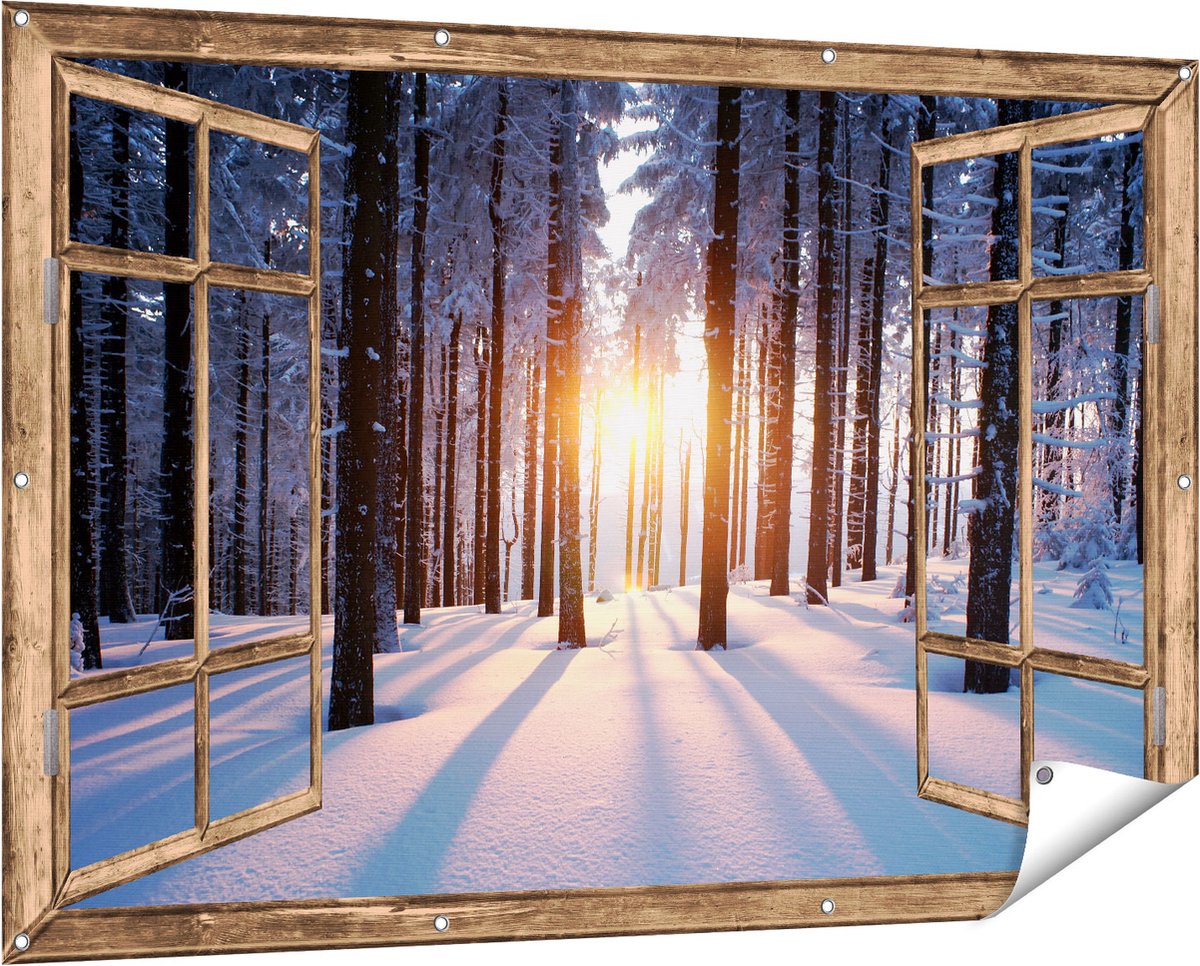 Gards Tuinposter Doorkijk Bos met Sneeuw tijdens de Zonsondergang - 150x100 cm - Tuindoek - Tuindecoratie - Wanddecoratie buiten - Tuinschilderij Licht bruin