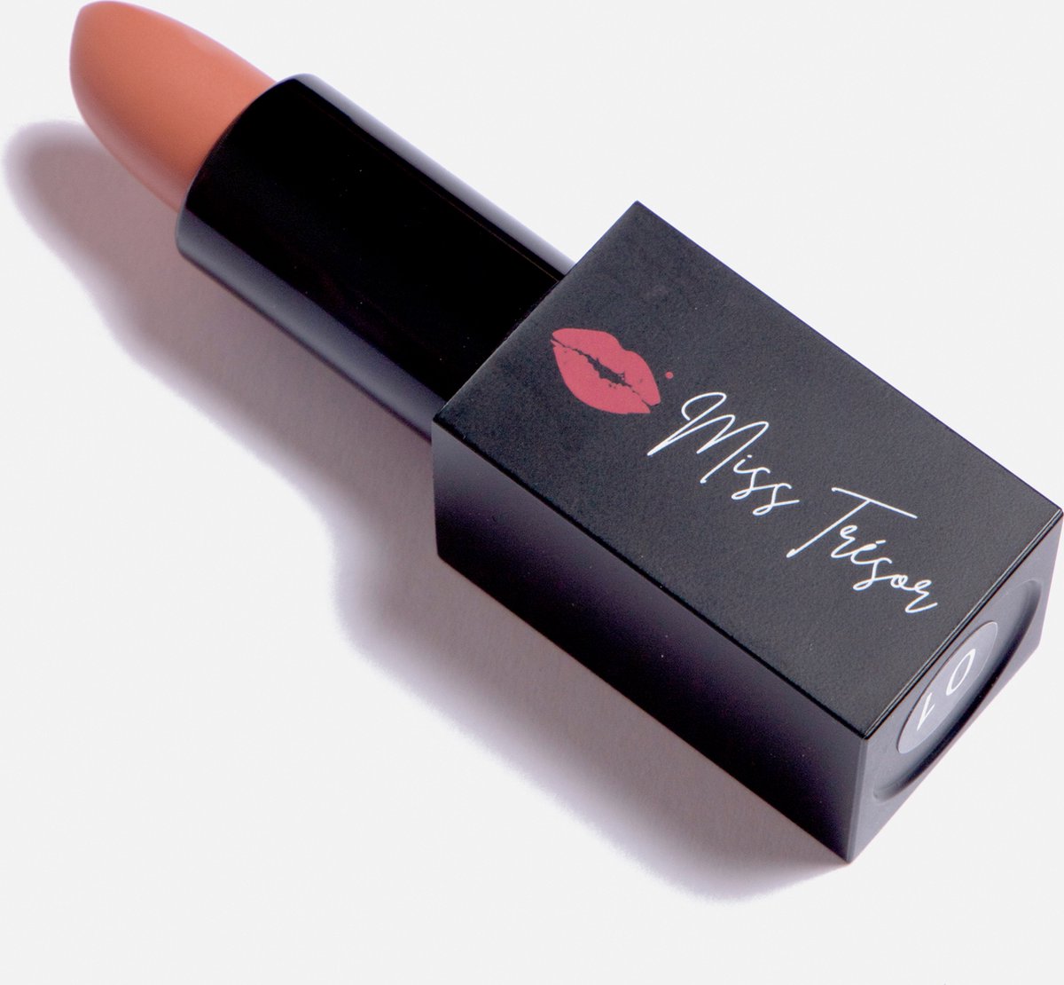 Miss Trésor Kiss Me Now Lipstick Nude #1