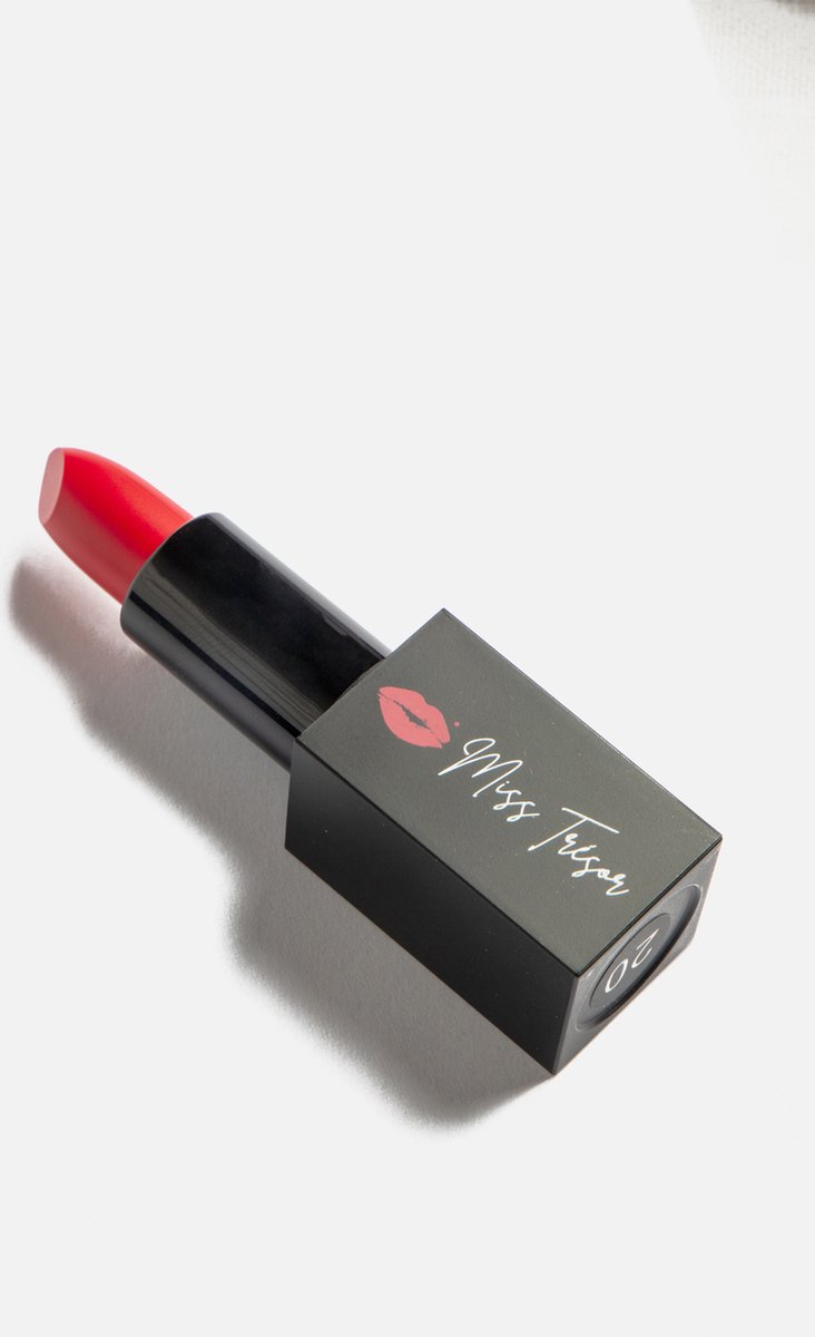 Miss Trésor Kiss Me Now Lipstick Red #20