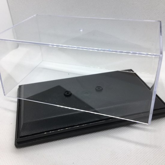 vitrine voor madeltreinen, modelauto's en modelschepen, schaal