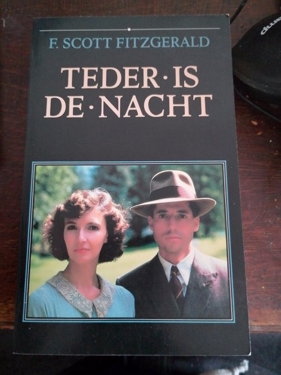 Omslag van Teder is de nacht