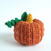 Haakpakket Amigurumi HOOKED - Pumpkin JACK - compleet pakket inclusief haaknaald en nederlandse gebruiksaanwijzing