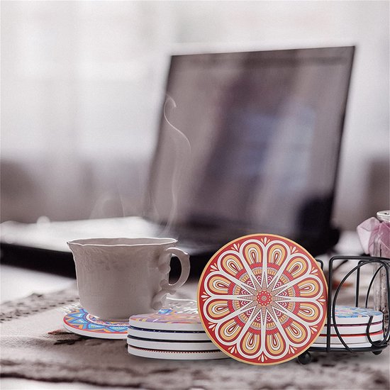 Geichan Marmeren onderzetters met houder, witte en gouden onderzetters set van 8 absorberend voor kopjes, tafels en woondecoratie, keramische onderzetters voor verjaardag, housewarming, keukenbar