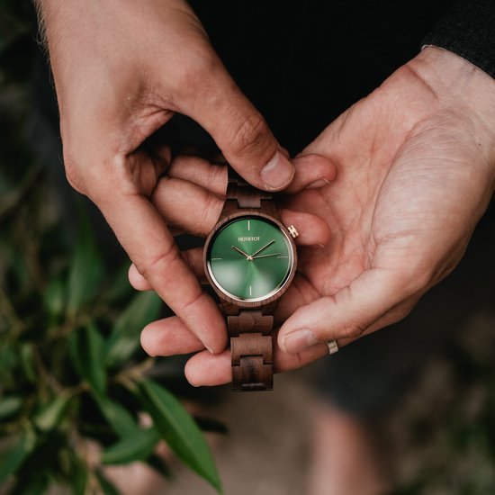 Houten horloge geschenkset als duurzaam cadeau bruiloft