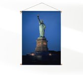 Textielposter Vrijheidsbeeld New York Donker 01 M (55 X 40 CM) - Wandkleed - Wanddoek - Wanddecoratie