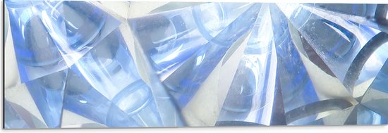 Dibond - Abstracte Lichtblauwe Vakken in Tegengestelde Richtingen - 90x30 cm Foto op Aluminium (Wanddecoratie van metaal)