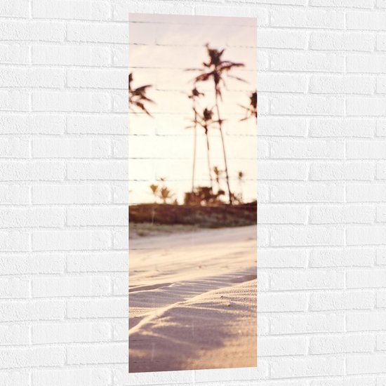 Muursticker - Wit Zandstrand bij Palmbomen - 40x120 cm Foto op Muursticker