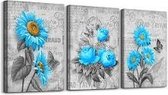 Schilderij - Blauwe bloemen, 120x80cm, 3 luik