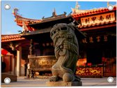 Tuinposter – Beeld van Draak bij Chinese Tempel - 40x30 cm Foto op Tuinposter (wanddecoratie voor buiten en binnen)