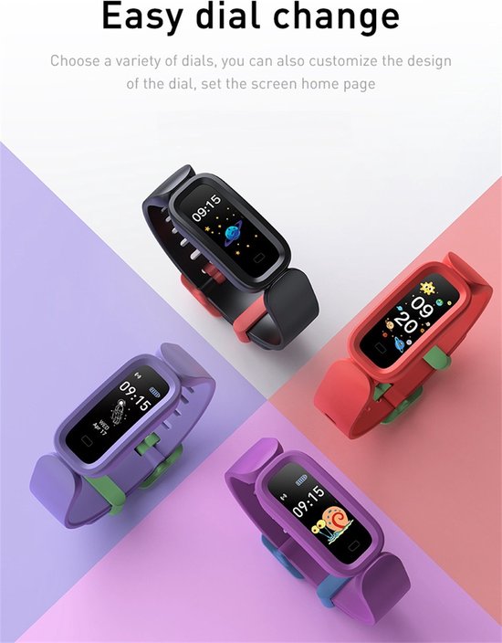 Vier kinder smartwatches in rood, paars, zwart en lichtpaars met een vrolijk, kleurrijk scherm.