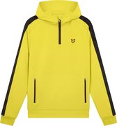 Lyle & scott sleeve tape oth hoodie in de kleur geel.