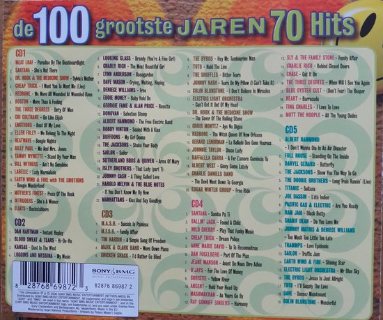 Binnenkant van de CD-hoes met de titels van de nummers verdeeld over 5 CD's, met het Sony BMG logo onderaan.