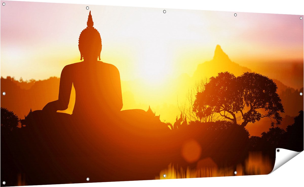 Gards Tuinposter Silhouet van Boeddha Beeld met Zonsondergang - 200x100 cm - Tuindoek - Tuindecoratie - Wanddecoratie buiten - Tuinschilderij Multikleur