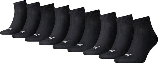 Dix chaussettes basses noires avec un logo Puma.