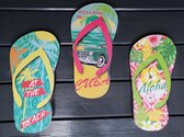 Wanddecoratie - Slippers - Set van 3 Stuks - At the Beach / Cuba / Aloha - Tuin - Overkapping Decoratie - Moederdag - Kado Tip !!