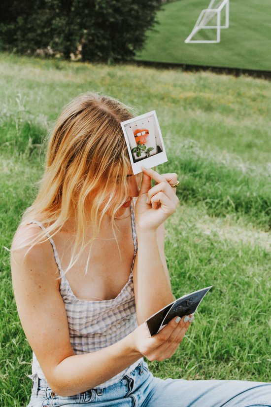 Polaroid Now Generation 2 | Black | Instant Camera