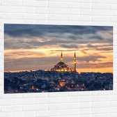 WallClassics - Muursticker - Süleymaniye-Moskee op Begin van de Avond in Istanbul, Turkije - 120x80 cm Foto op Muursticker