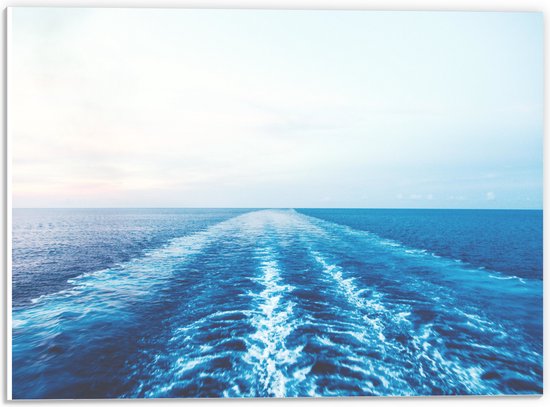 WallClassics - PVC Schuimplaat- Sporen van Boot in de Zee - 40x30 cm Foto op PVC Schuimplaat