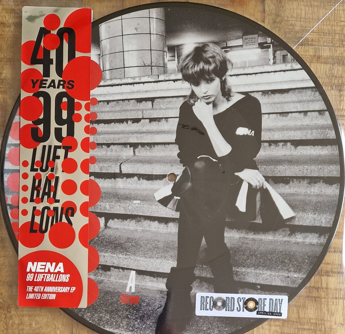 Nena 99 Luftballons LP Nena Muziek Bol nena-99-luftballons-lp-nena-muziek-bol