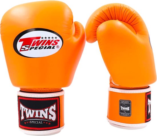 1 paar MMA Muay Thai Training Ponsen Halfvingerwanten Sparring- bokshandschoenen kopen vanaf een prijs van 8.68