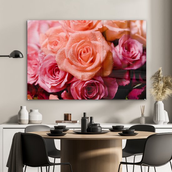® Glasschilderij 120x80 cm - Schilderij acrylglas - Natte rozen met dauw - Foto op glas - Muurdecoratie woonkamer - Wanddecoratie slaapkamer - Schilderijen