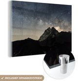 MuchoWow® Glasschilderij 150x100 cm - Schilderij acrylglas - Melkweg over bergen Nepal - Foto op glas - Schilderijen