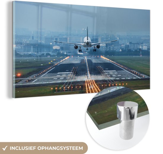 MuchoWow® Glasschilderij 80x40 cm - Schilderij acrylglas - Vliegtuig landt in China - Foto op glas - Schilderijen