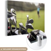 Peinture sur Verre - Un Sac de Clubs de Golf sur le Terrain de Golf - 90x60 cm - Peintures sur Verre Peintures - Photo sur Glas