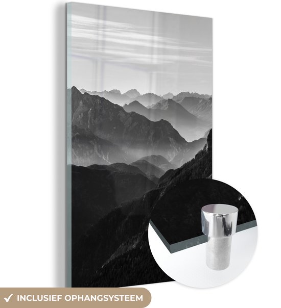 MuchoWow® Glasschilderij 100x150 cm - Schilderij acrylglas - Bergen - Natuur - Mist - Foto op glas - Schilderijen