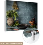 MuchoWow® Glasschilderij 80x60 cm - Schilderij acrylglas - Kruiden - Specerijen - Pan - Mes - Grijs - Rustiek - Foto op glas - Schilderijen