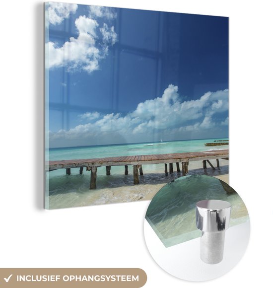 MuchoWow® Glasschilderij 20x20 cm - Schilderij acrylglas - Een promenade bij de Caribische zee op het Mexicaanse eiland Isla Mujeres - Foto op glas - Schilderijen