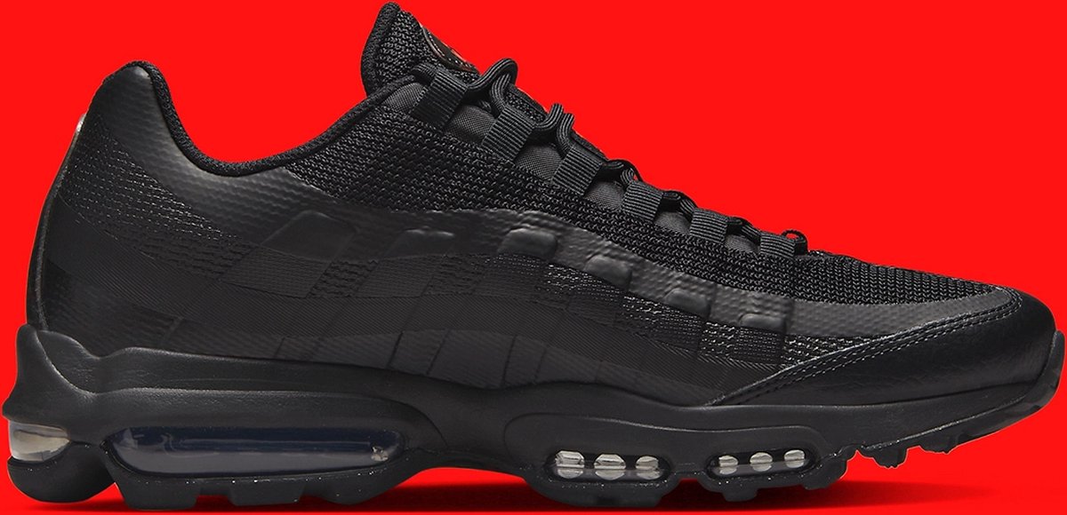 nike 95 ultra black