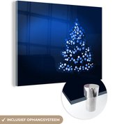 MuchoWow® Glasschilderij 120x90 cm - Schilderij acrylglas - Een abstract verlichte kerstboom - Foto op glas - Schilderijen