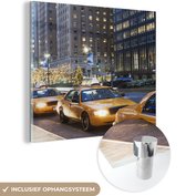 MuchoWow® Glasschilderij 90x90 cm - Schilderij acrylglas - New York - Taxi - Nacht - Foto op glas - Schilderijen